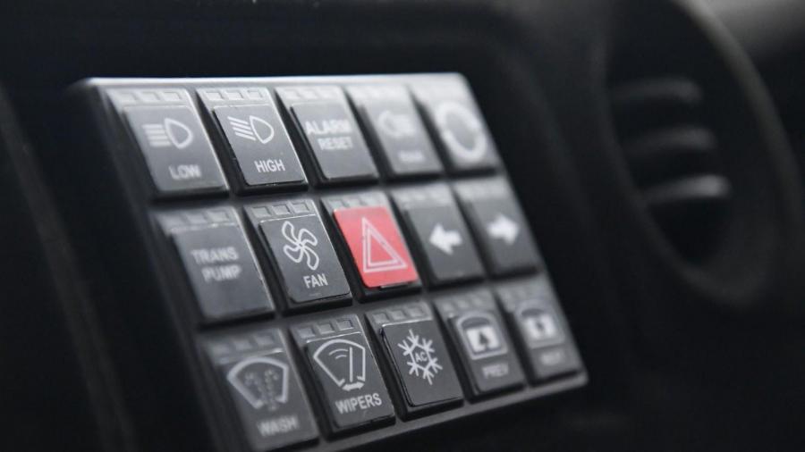 Детали интерьера Nissan GT-R LM1 RS by Litchfield 2017 года  (фото 12 из 35)